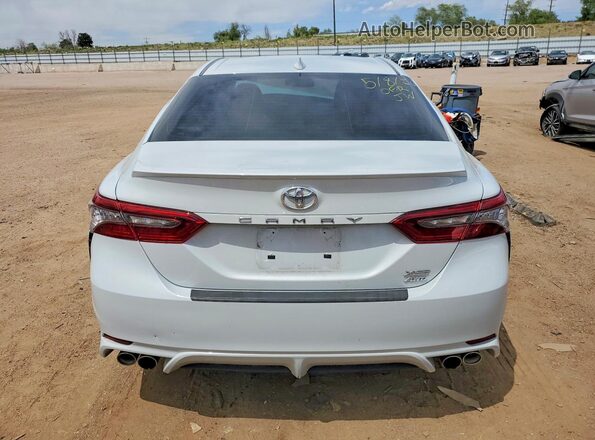 4T1K61BK2RU129130 2024 TOYOTA CAMRY White Rear view