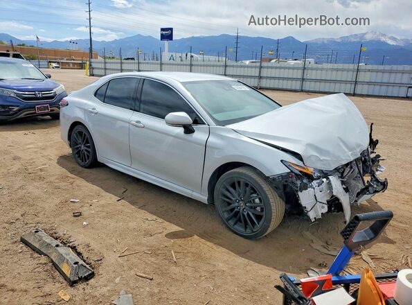 4T1K61BK2RU129130 2024 TOYOTA CAMRY White Front right