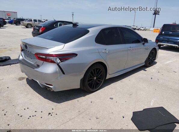 4T1K61BKXPU084225 2023 TOYOTA CAMRY Серебряный Задняя правая четверть