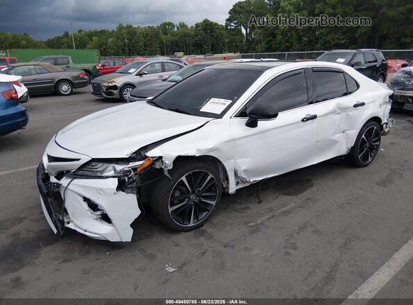4T1KZ1AK4LU040885 2020 TOYOTA CAMRY White Front left