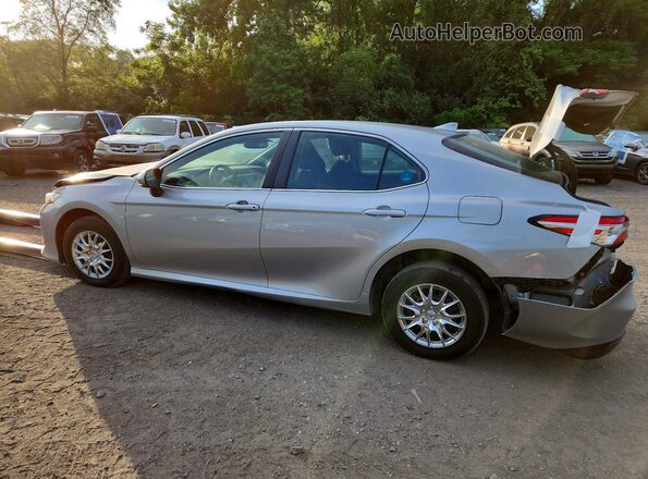 4T1L11BK1LU018370 2020 TOYOTA CAMRY Серебряный 