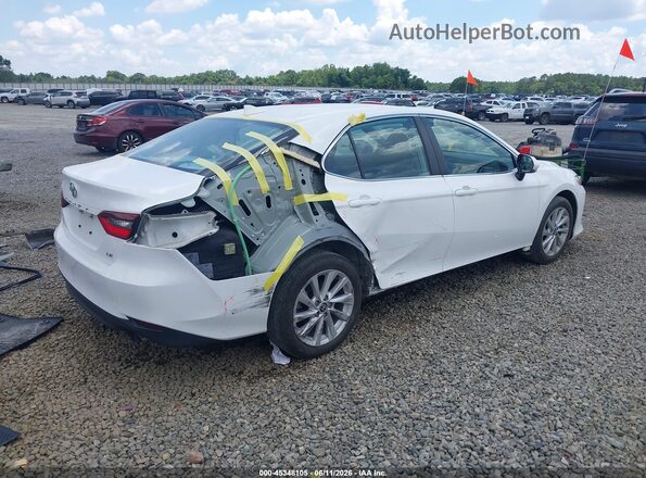 4T1R11AK1RU235809 2024 TOYOTA CAMRY White Tył prawy