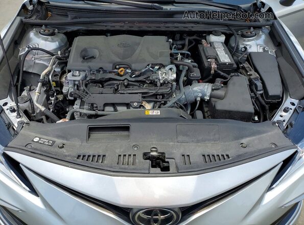 4T1R11AK5RU874792 2024 TOYOTA CAMRY Silver Вид задньої частини салону