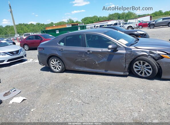 4T1R11AK9MU597623 2021 TOYOTA CAMRY Gray Vista interior trasera