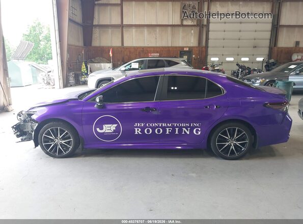 4T1T11BK5PU093420 2023 TOYOTA CAMRY Purple Widok wnętrza 360 stopni