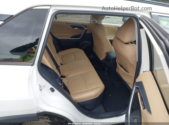 4T3B6RFV2MU044615 2021 TOYOTA RAV4 HYBRID White Vista de la etiqueta del VIN