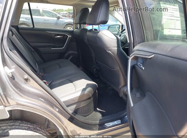 4T3B6RFV2RU147542 2024 TOYOTA RAV4 HYBRID Gray VIN կոդի պիտակի տեսք