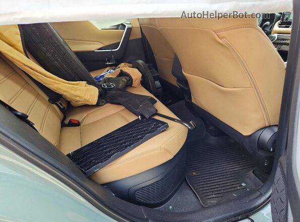 4T3B6RFV3MU056689 2021 TOYOTA RAV4 Бирюзовый Вид задней части салона