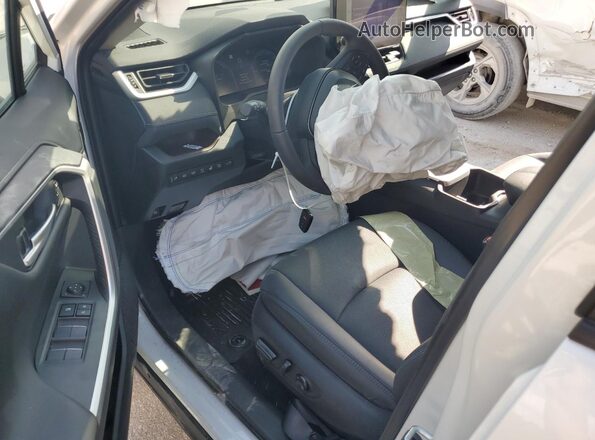 4T3D6RFV6PU138073 2023 TOYOTA RAV4 White Առջևի վահանակի տեսք