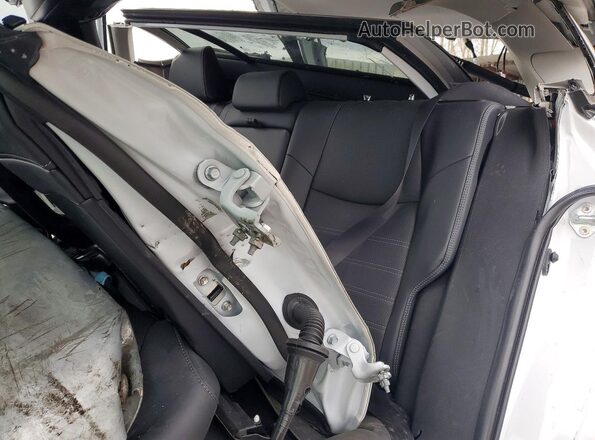 4T3D6RFV8SU194945 2025 TOYOTA RAV4 White უკანა სავარძლების ხედი