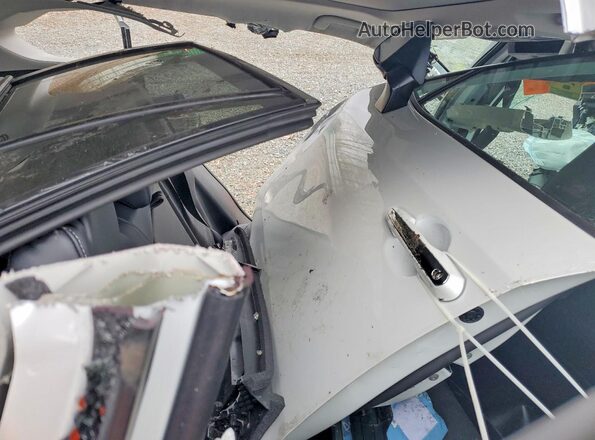 4T3D6RFV8SU194945 2025 TOYOTA RAV4 White უკანა სალონის ხედი