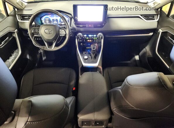 4T3D6RFV8SU196193 2025 TOYOTA RAV4 White წინა პანელის ხედი