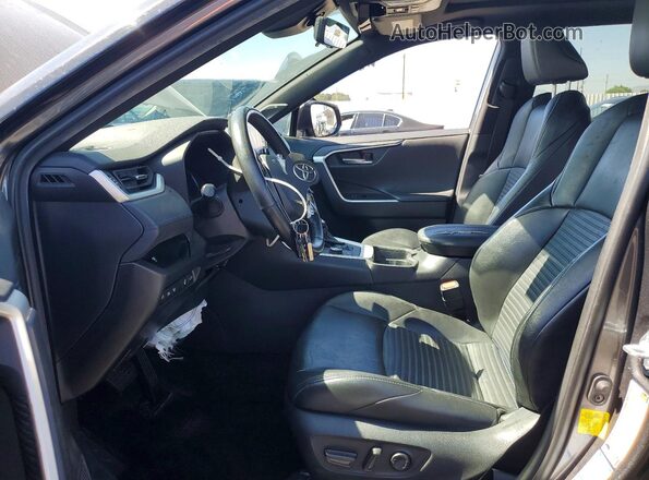 4T3E6RFV1MU040794 2021 TOYOTA RAV4 Gray Front interior view