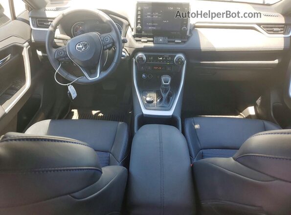 4T3E6RFV2NU098284 2022 TOYOTA RAV4 Silver Vista del salpicadero