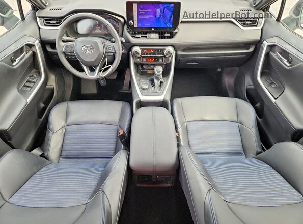 4T3E6RFV4PU113449 2023 TOYOTA RAV4 White Widok deski rozdzielczej