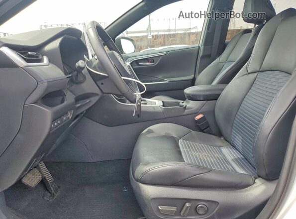 4T3E6RFV8MU044230 2021 TOYOTA RAV4 White წინა სალონის ხედი