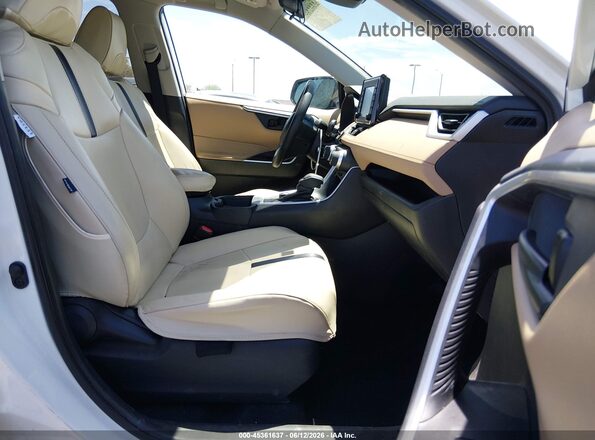 4T3LWRFV6MU034061 2021 TOYOTA RAV4 HYBRID White Սալոնի դիմացի տեսք