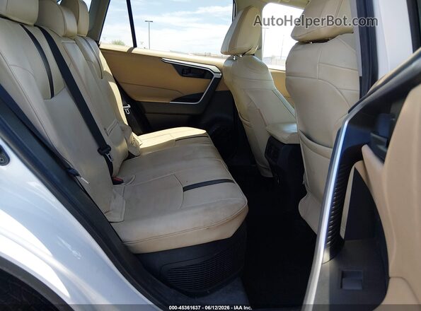 4T3LWRFV6MU034061 2021 TOYOTA RAV4 HYBRID White VIN կոդի պիտակի տեսք