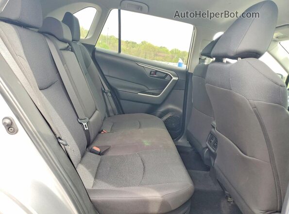 4T3LWRFV6RU139142 2024 TOYOTA RAV4 Silver 