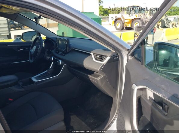 4T3LWRFVXNU071292 2022 TOYOTA RAV4 HYBRID Silver Вид салону спереду