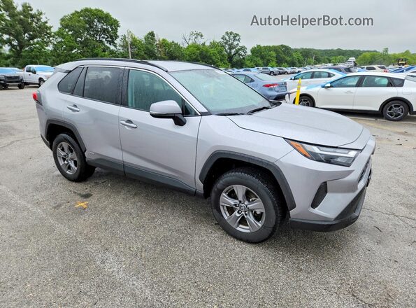 4T3MWRFV3PU095327 2023 TOYOTA RAV4 Серебряный Передняя правая четверть