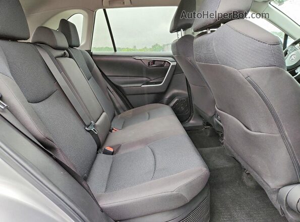 4T3MWRFV3PU095327 2023 TOYOTA RAV4 Серебряный Вид задней части салона