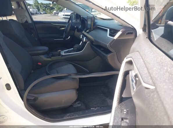 4T3R6RFV8MU013139 2021 TOYOTA RAV4 HYBRID White წინა სალონის ხედი