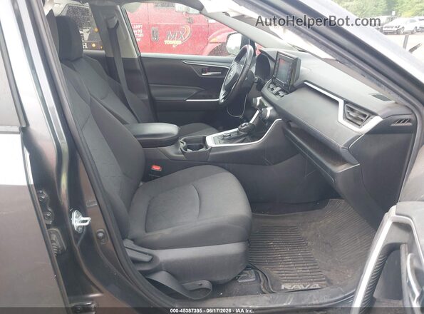 4T3RWRFV0MU014432 2021 TOYOTA RAV4 HYBRID Gray Вид салону спереду