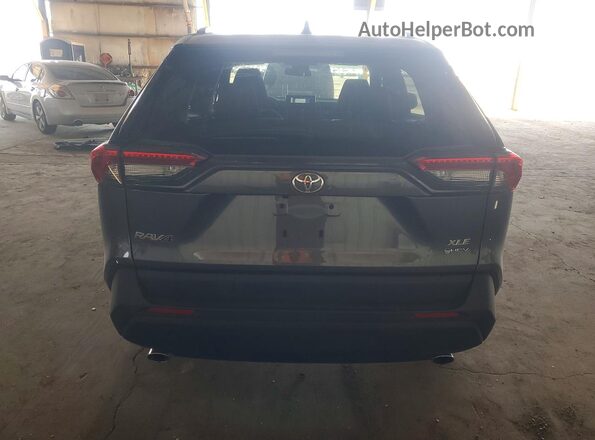 4T3RWRFV0SU186540 2025 TOYOTA RAV4 Gray Rear view