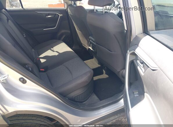 4T3RWRFV1RU137325 2024 TOYOTA RAV4 HYBRID Silver VIN კოდის სტიკერის ხედი