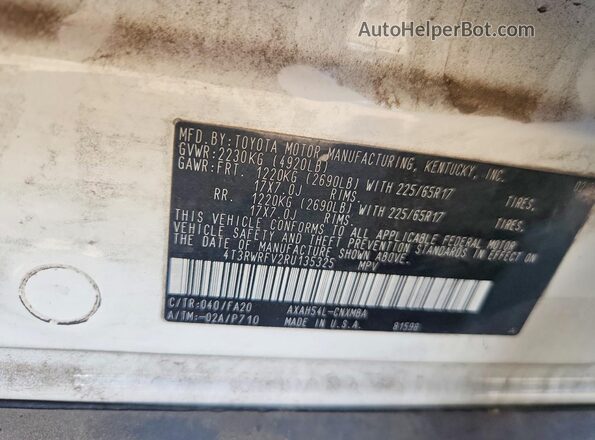 4T3RWRFV2RU135325 2024 TOYOTA RAV4 White 