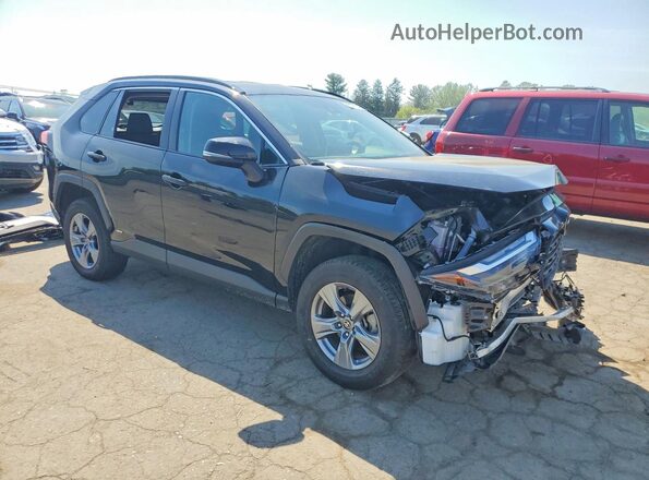 4T3RWRFV2SU176690 2025 TOYOTA RAV4 Black 