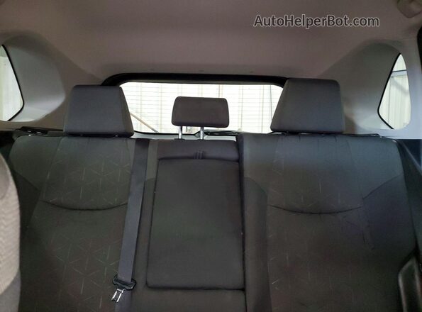 4T3RWRFV3NU068275 2022 TOYOTA RAV4 Silver უკანა სავარძლების ხედი