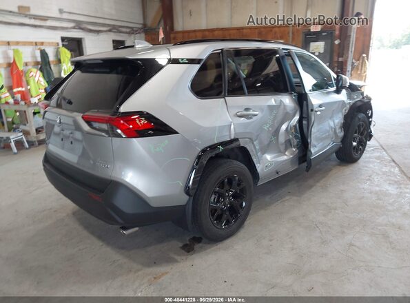 4T3RWRFV5RU112668 2024 TOYOTA RAV4 HYBRID Silver Tył prawy