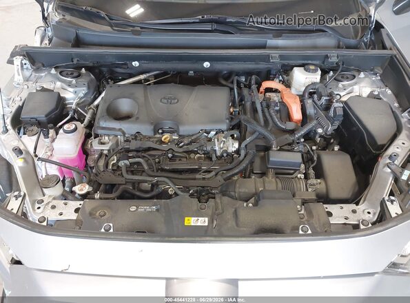 4T3RWRFV5RU112668 2024 TOYOTA RAV4 HYBRID Silver Widok z tyłu