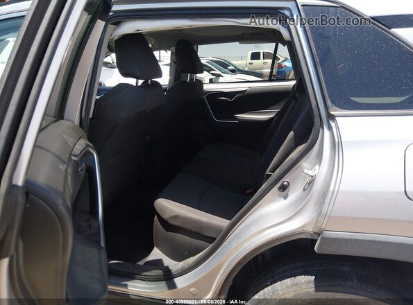 4T3RWRFV7NU052578 2022 TOYOTA RAV4 HYBRID Silver Widok naklejki z numerem VIN
