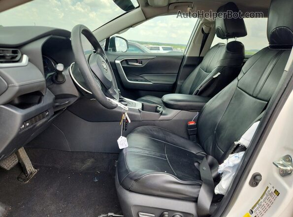4T3RWRFV7PU105007 2023 TOYOTA RAV4 White წინა სალონის ხედი