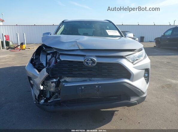4T3RWRFV9MU038454 2021 TOYOTA RAV4 HYBRID Silver Front view