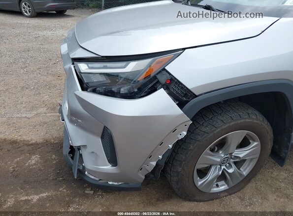 4T3RWRFVXNU052624 2022 TOYOTA RAV4 HYBRID Silver Front view