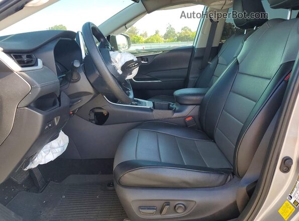 4T3RWRFVXSU189574 2025 TOYOTA RAV4 Silver 