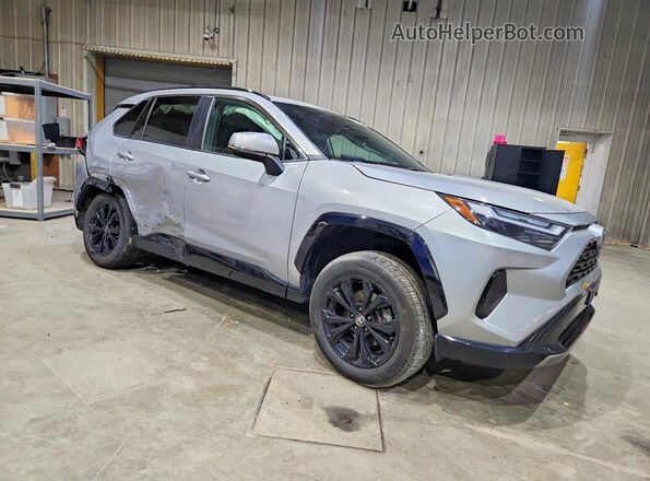 4T3T6RFV3NU069738 2022 TOYOTA RAV4 Gray Przód prawy