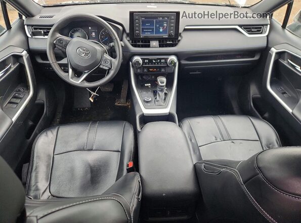 4T3T6RFV6NU076196 2022 TOYOTA RAV4 White Вид панелі приладів