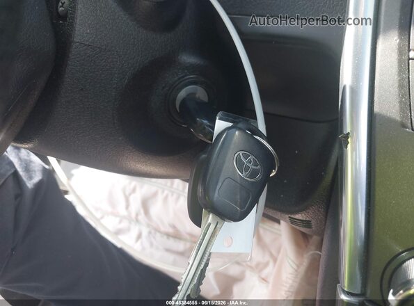 4T4BF1FK0GR529880 2016 TOYOTA CAMRY Silver Dashboard view