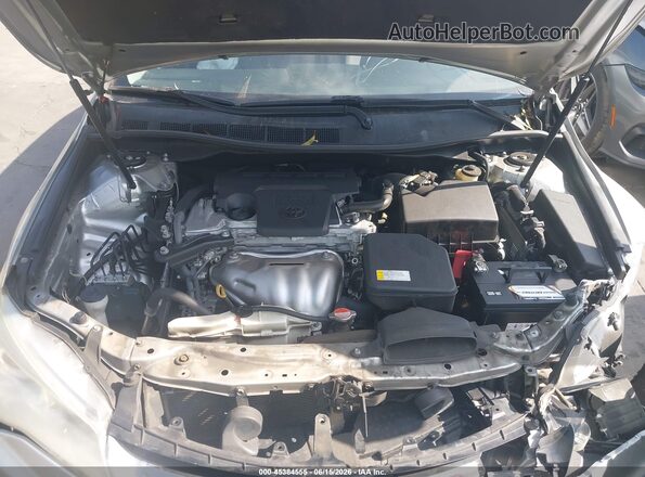 4T4BF1FK0GR529880 2016 TOYOTA CAMRY Silver Rear view