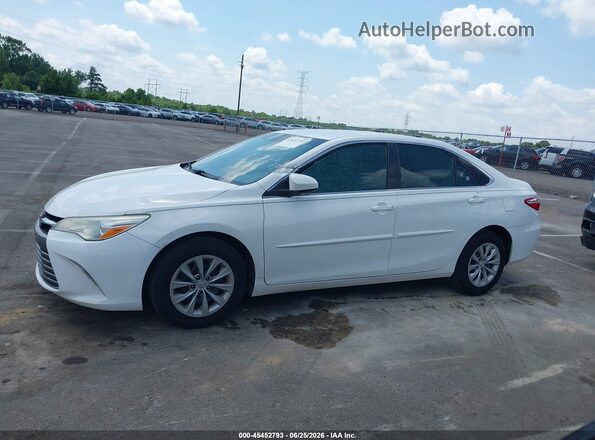 4T4BF1FK0GR549627 2016 TOYOTA CAMRY Белый Панорамный вид салона 360°