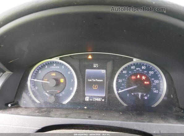 4T4BF1FK1GR577582 2016 TOYOTA CAMRY Gray Vista de los asientos traseros