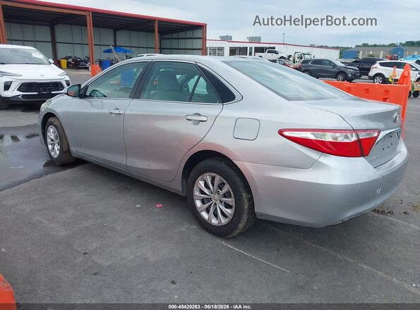 4T4BF1FK3GR535818 2016 TOYOTA CAMRY Silver Rear left
