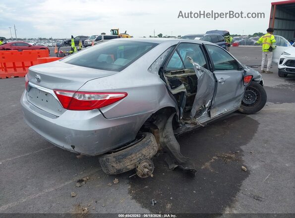 4T4BF1FK3GR535818 2016 TOYOTA CAMRY Silver Rear right