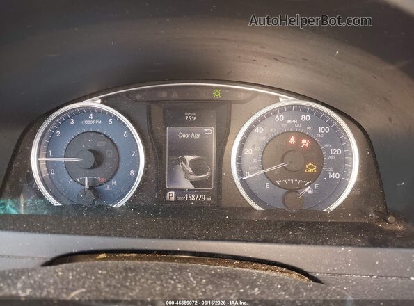 4T4BF1FK3GR554773 2016 TOYOTA CAMRY Black უკანა სავარძლების ხედი