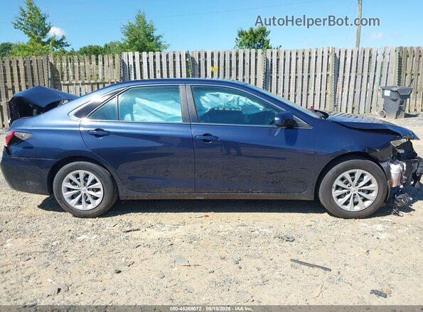 4T4BF1FK3GR554773 2016 TOYOTA CAMRY Black უკანა სალონის ხედი